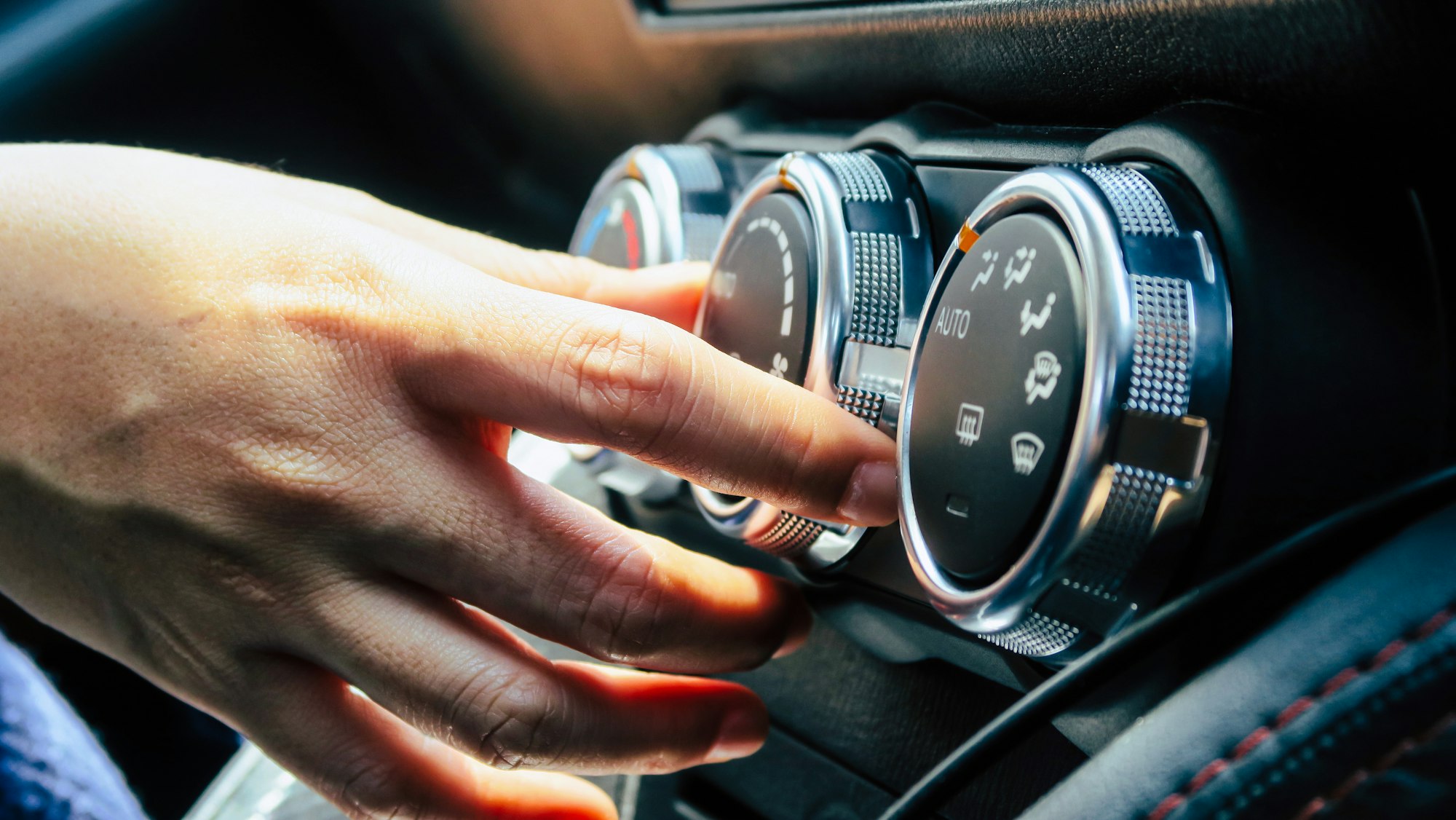 Sistemas de Climatización Inteligentes: El Futuro del Aire Acondicionado Automotriz